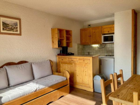 Studio lumineux au pied des pistes, animaux admis - FR-1-811-35